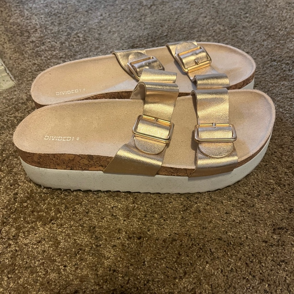 H&M Divided Gold and White platform size 40